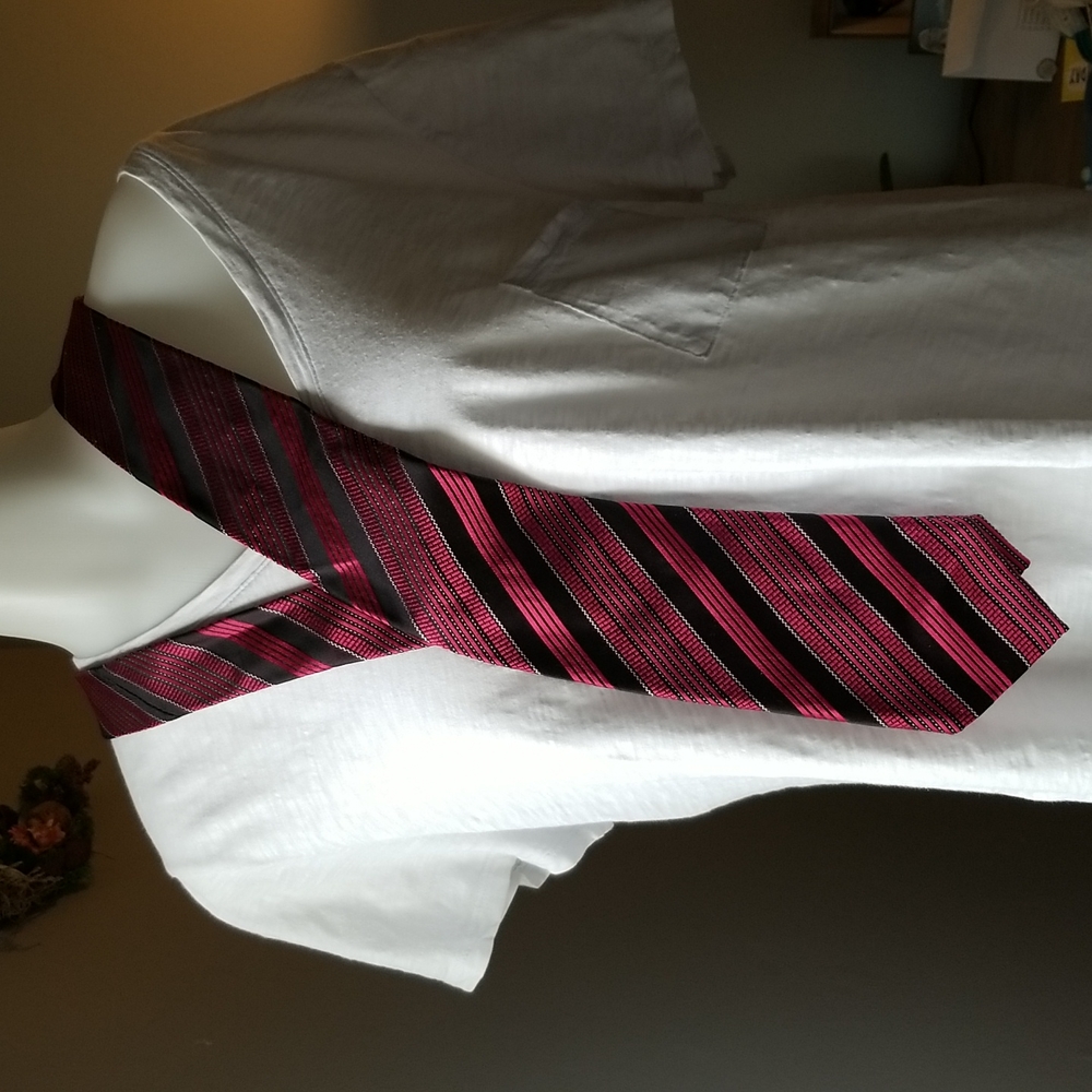 Men's Escada Tie